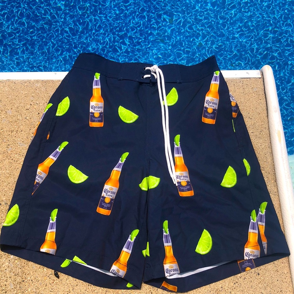 CORONA  SWIM TRUNKS with pockets  - Size Small - NWoutT -